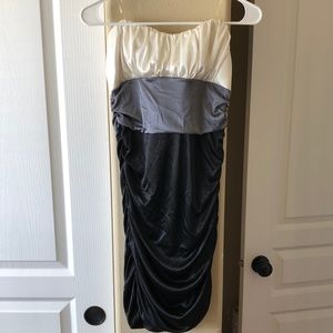 Women’s super sexy strapless dress